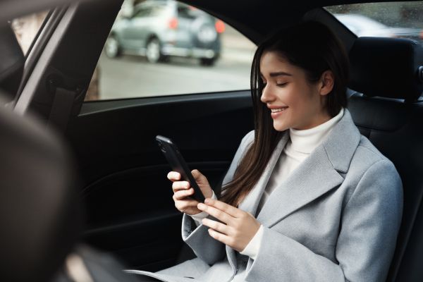 Want the easiest way to book a taxi in Frankston fast?